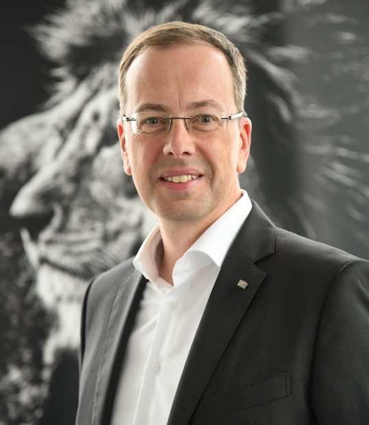 H_MAN_Frank_Kraemer.jpg